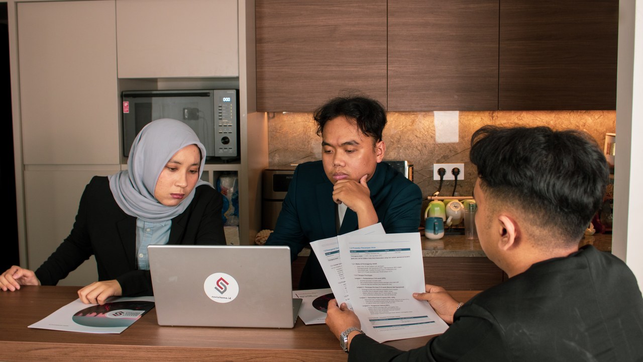 Business Strategy